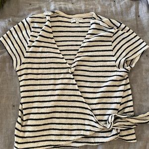 Madewell texture and thread striped top in medium. great condition